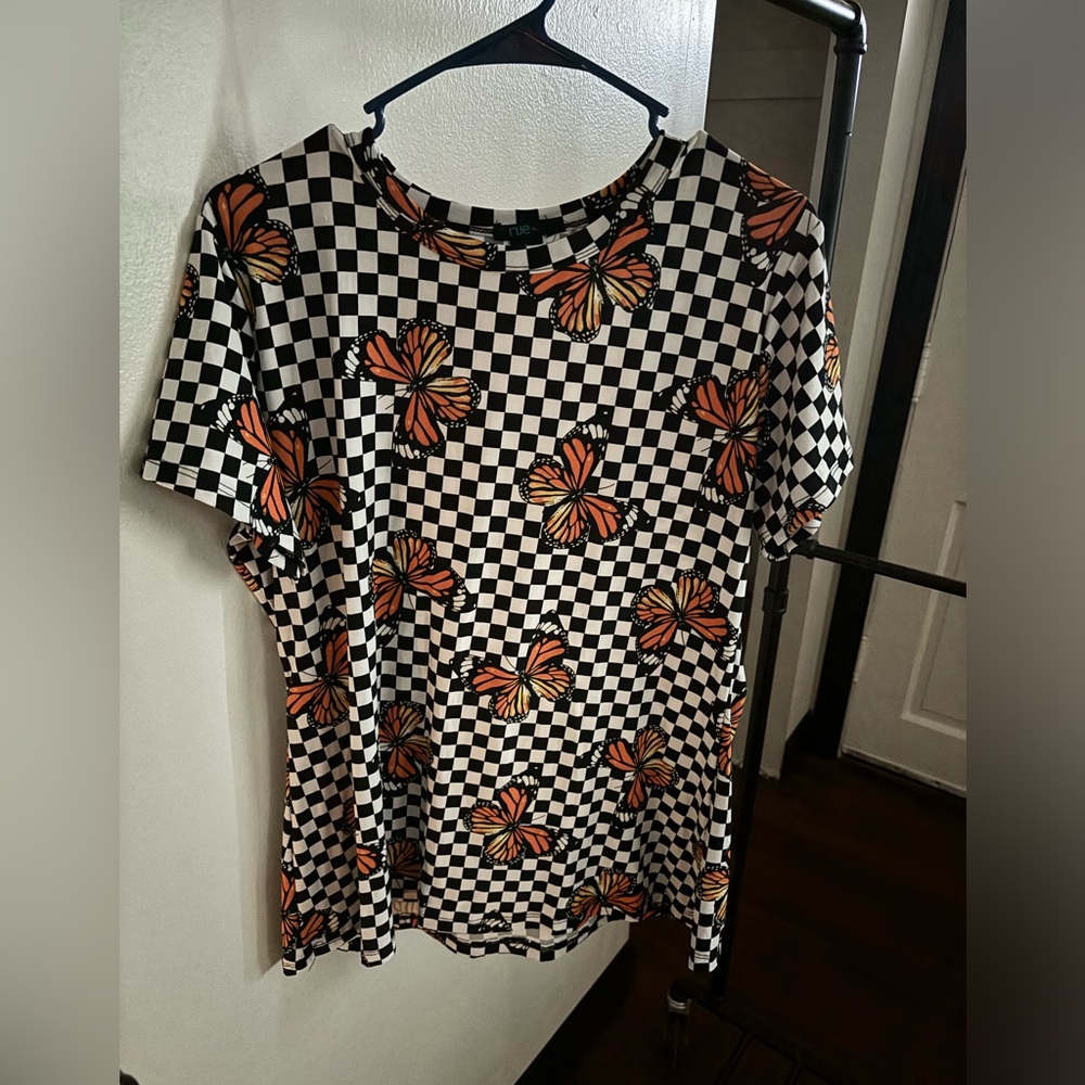 Worn once or twice but would never know!